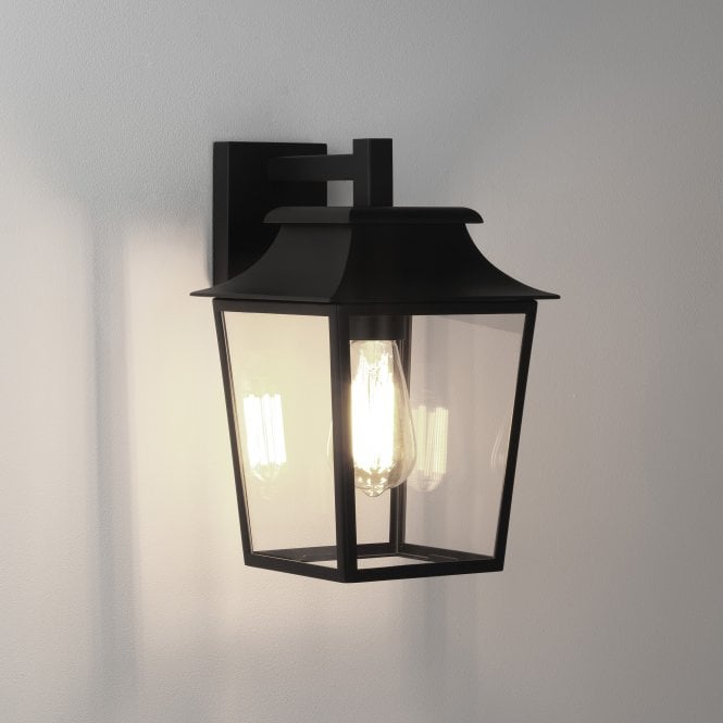 Astro  Richmond 200 Outdoor Wall Lantern in Textured Black Finish