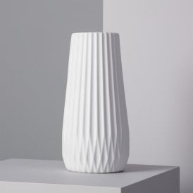 Edit Teide Ceramic Single Light Table Lamp In White Finish
