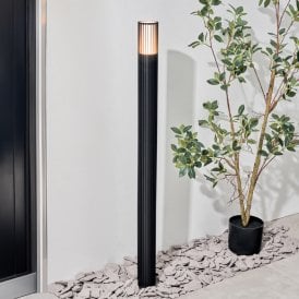Muto Outdoor Post Light - Black