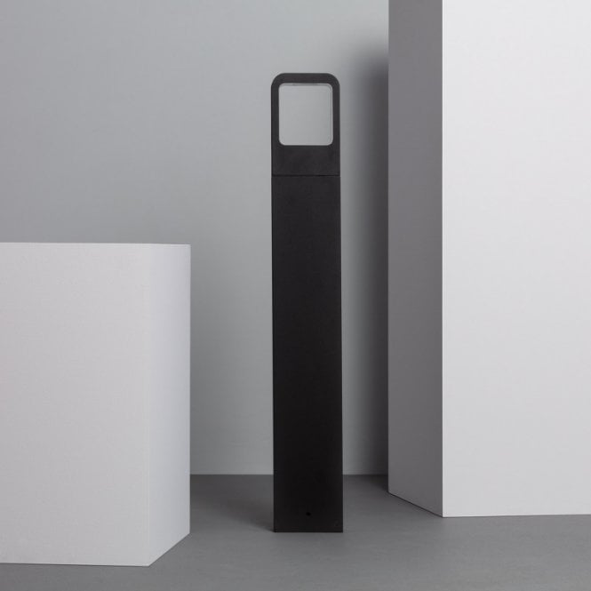 Iluzzia Emerita Daylight LED Outdoor Post Light In Black Finish
