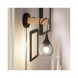 Iluzzia Monah Single Light Wall Fitting with Plug in Black Finish